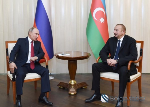 İlham Əliyev Putinə zəng etdi