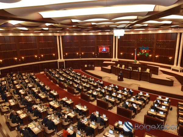 Milli Məclis gələn ilin dövlət büdcəsinə görə TOPLANIR