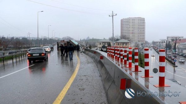 Bu yoldan istifadə edənlərin NƏZƏRİNƏ