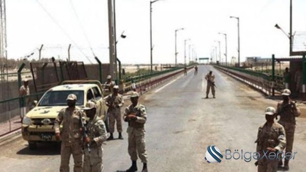 İranda polis bölməsinə hücum edildi: ölən var