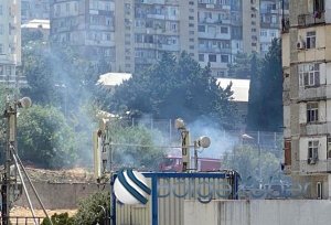 Yanğın baş verən yerdə tələbələr yaşayır?