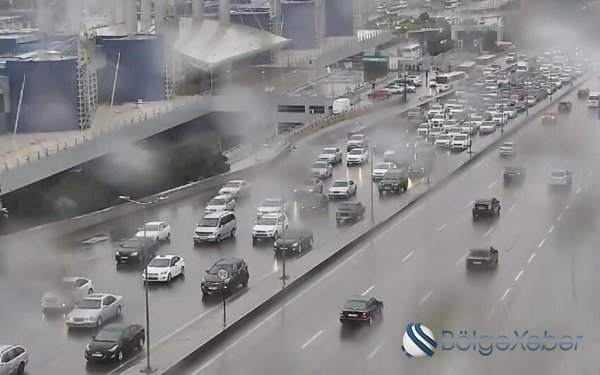 Bakıda tıxac olan yollar açıqlandı