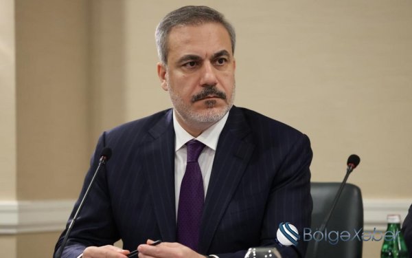 Hakan Fidan Azərbaycan xalqını təbrik edib
