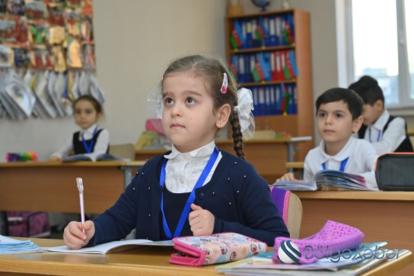 Övladı birinci sinifə gedəcək şəxslərin NƏZƏRİNƏ