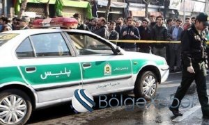 İranda seçki qutularını daşıyan maşına hücum olub