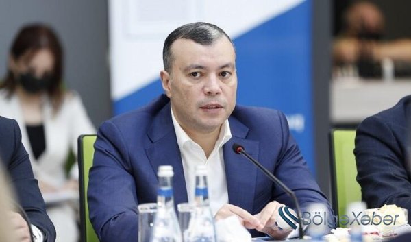 Sahil Babayev kollektivə təqdim olundu