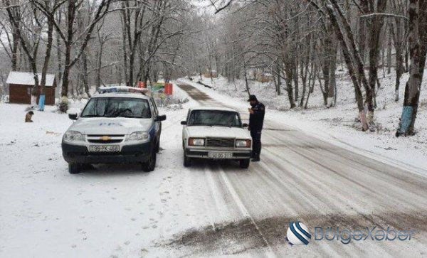 Qarlı hava: DYP-dən sürücülərə xəbərdarlıq