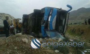 İranda dəhşətli qəza: 14 ölü, 46 yaralı
