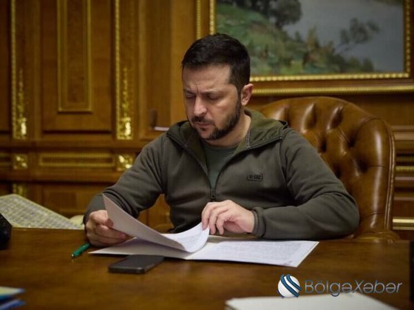 Zelenski onu istefaya göndərdi