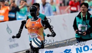 Dünyada bir ilk yaşanıb- Robotlar insanlarla yarışıb