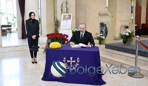 Prezident Bakıdakı Müqəddəs Məryəm Ana kilsəsində
