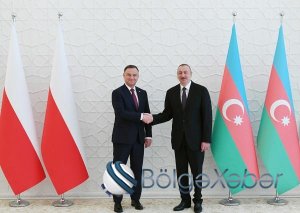 İlham Əliyev Dudanı təbrik edib