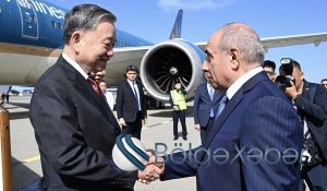 To Lam Azərbaycana səfərə gəldi