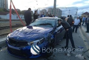 BMW qəza törətdi- ÖLƏNLƏR VAR