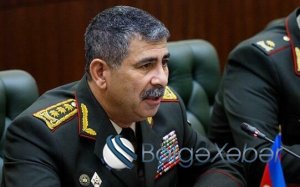 Zakir Həsənov şəxsi heyəti təbrik etdi