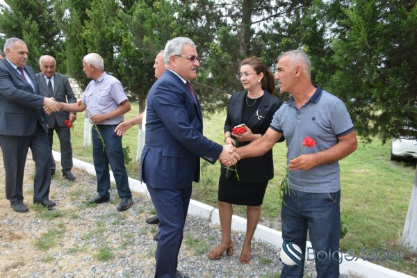 Tərtər Rayon İcra Hakimiyyətinin başçısı Müstəqim Məmmədovun növbəti səyyar-qəbul görüşü Poladlı kəndində keçirilib